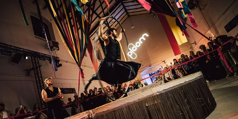 Ploom for the Czech Republic and Slovakia. Curator of style and unexpected experiences